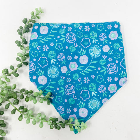 Flower bandana bib